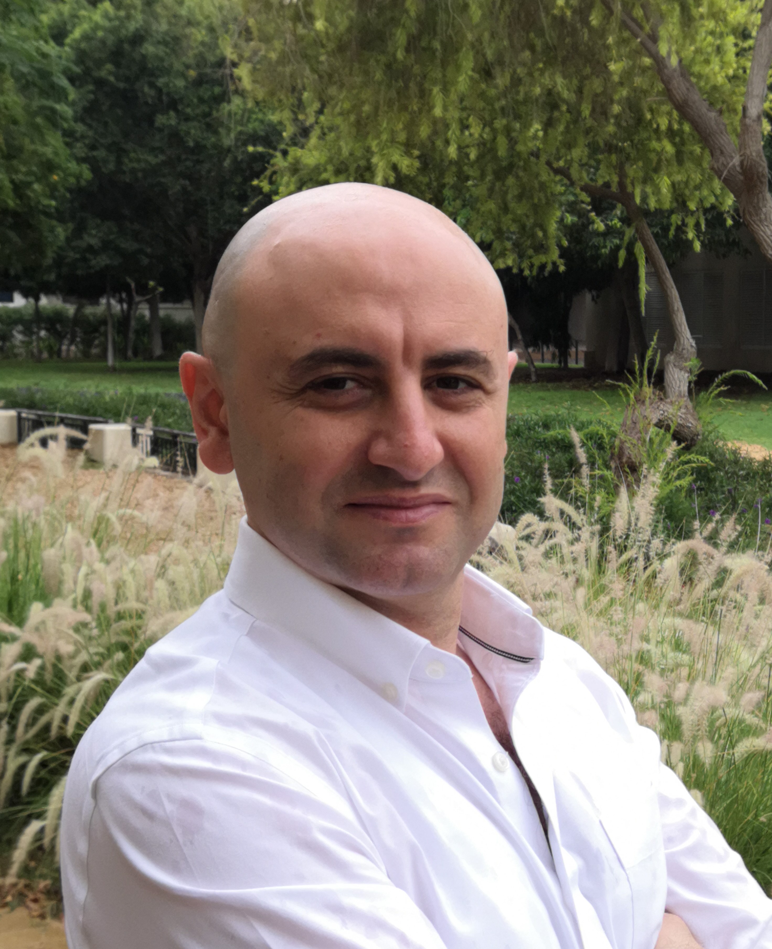 Dr. Fadi Bayoud